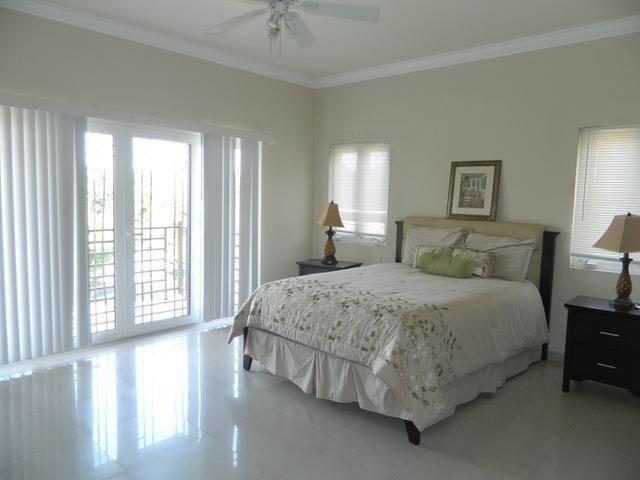 Alexanders Penthouse On The Beach Ocho Rios Exterior foto